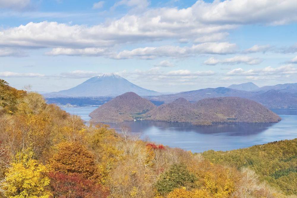 Khám phá nơi đón mùa thu sớm nhất Nhật Bản: Du khách 