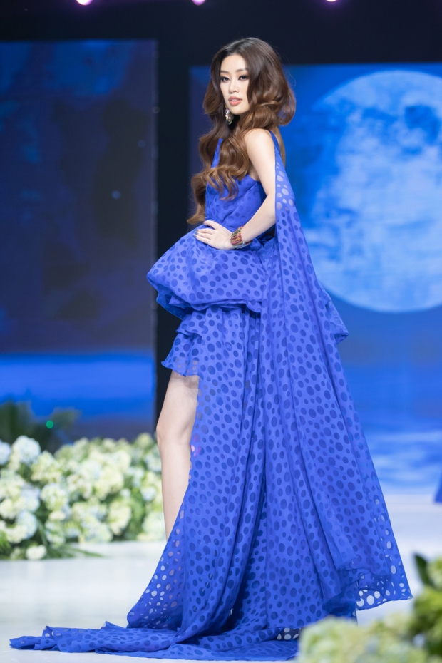 Hoa hậu Khánh Vân tái xuất sàn catwalk, tiếp tục đảm nhận vai trò vedette - ảnh 8