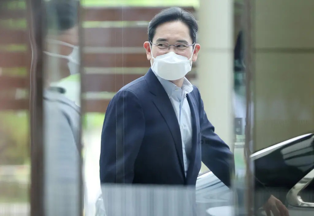 Đằng sau quyết định ân xá của tổng thống Hàn cho ''thái tử Samsung’ - ảnh 1