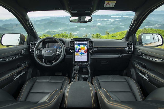 Ford Ranger 2023 ra mắt Việt Nam: Giá từ 658 triệu đồng, thay đổi toàn diện - ảnh 9