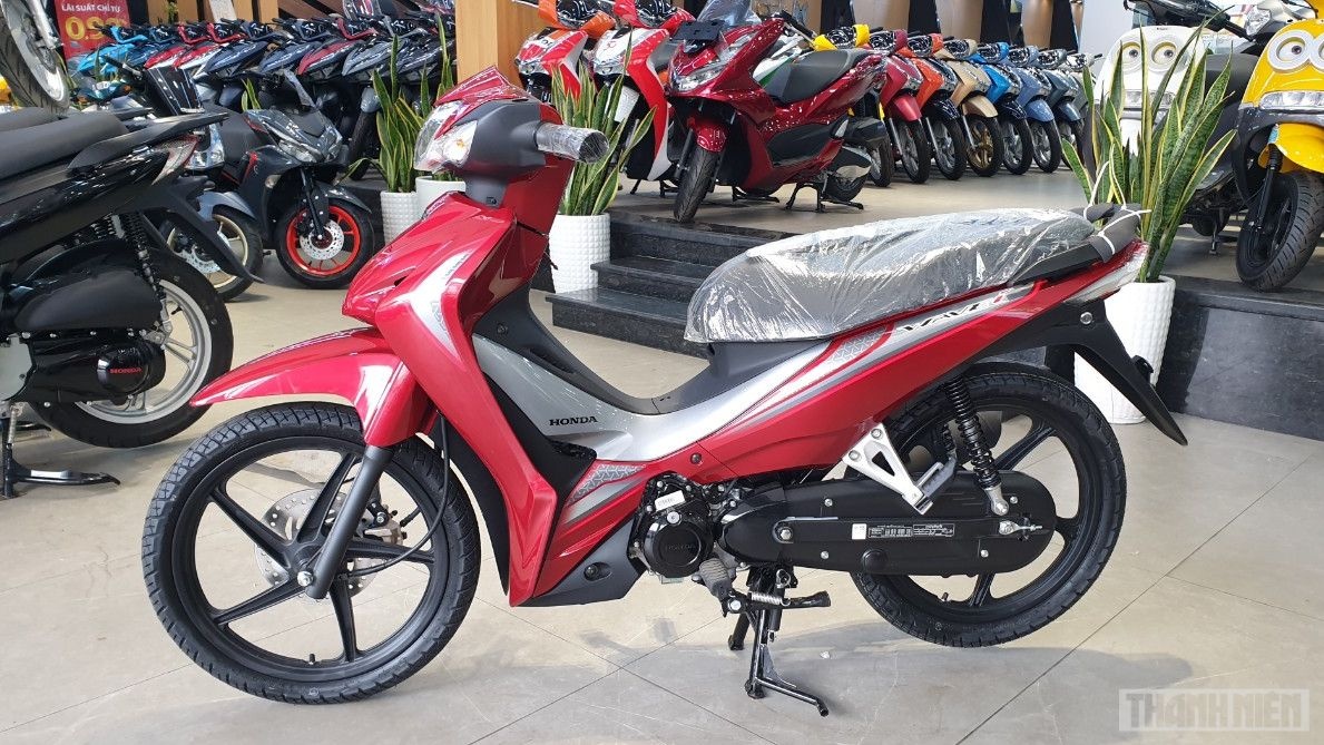 ‘Xe máy’ hạng xoàng ở Thái Lan về Việt Nam giá ngang ngửa Honda SH125i - ảnh 3