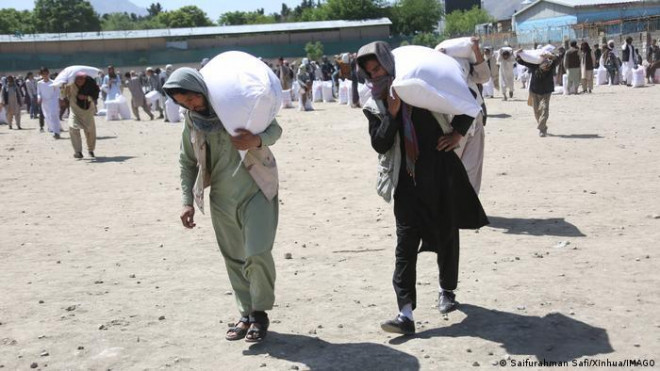 Một năm kể từ khi Taliban tiếp quản Kabul, cuộc sống tại Afghanistan đã thay đổi ra sao? - ảnh 1
