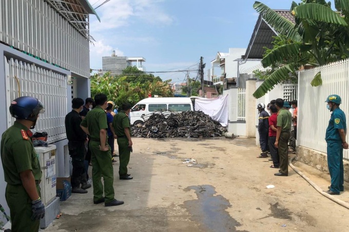 Vụ cháy ở Ninh Thuận: Di hài người mẹ ôm chặt, bảo vệ 2 con - ảnh 2