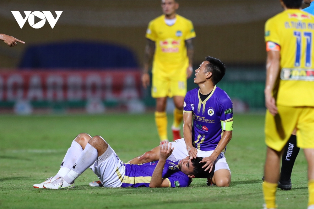 Hà Nội FC vô địch lượt đi V-League 2022: Dấu ấn thủ lĩnh của Văn Quyết - ảnh 3
