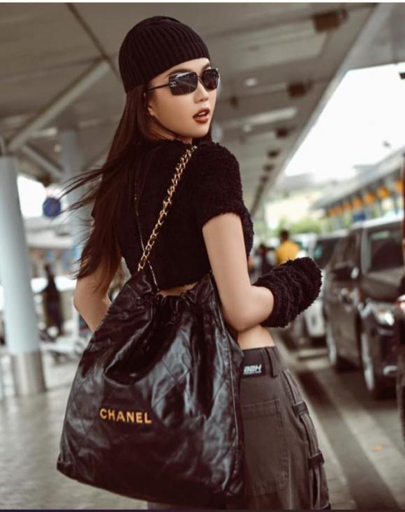 Sao Việt đua nhau lăng xê túi xách Chanel hơn 130 triệu - ảnh 9