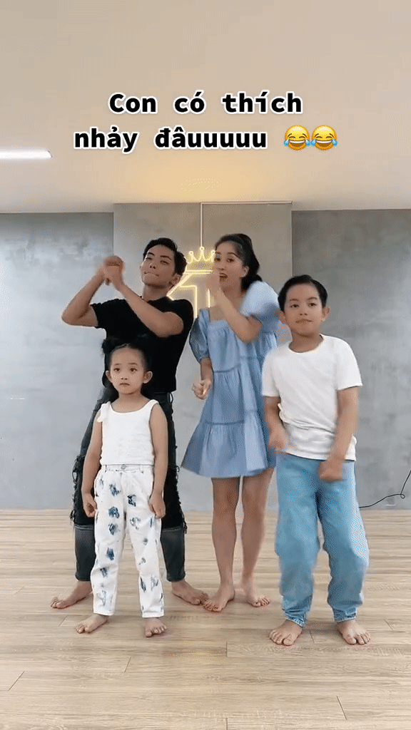 Gia đình Khánh Thi - Phan Hiển bắt trend nhảy nhót, thái cực khác nhau của Kubi và Anna gây bất ngờ - ảnh 2