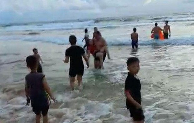 Dũng cảm nhảy xuống biển cứu du khách, một người dân Phú Quốc chết vì kiệt sức - ảnh 1