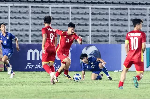 ĐT Thái Lan đặt mục tiêu bảo vệ chức vô địch AFF Cup, hé lộ lý do liên tiếp thua Việt Nam - ảnh 3