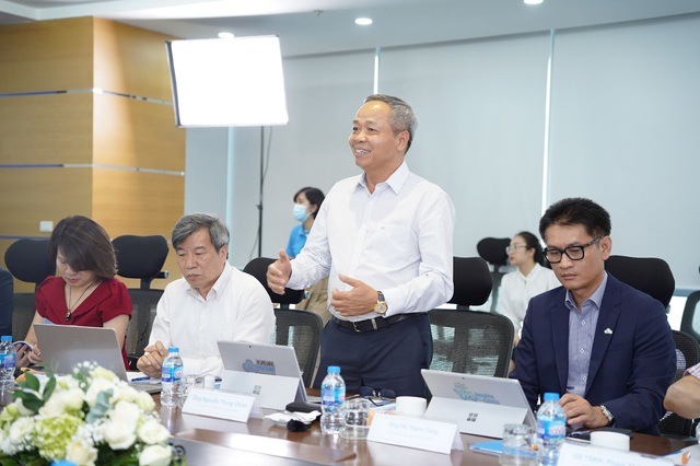 Bộ trưởng Nguyễn Kim Sơn: Mong Trường Đại học CMC trở thành hình mẫu - ảnh 2