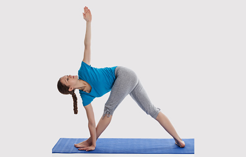 8 bài tập yoga giúp phụ nữ tuổi 30 thêm khỏe đẹp - ảnh 3