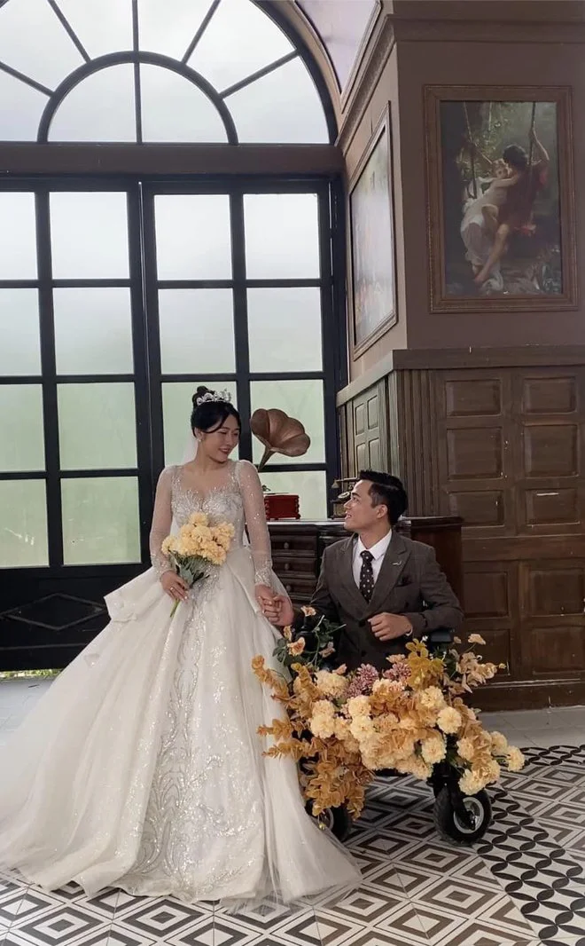 Tô Đình Khánh – Chàng trai không chân tung ảnh cưới và chuyện tình cổ tích giữa đời thật - ảnh 3