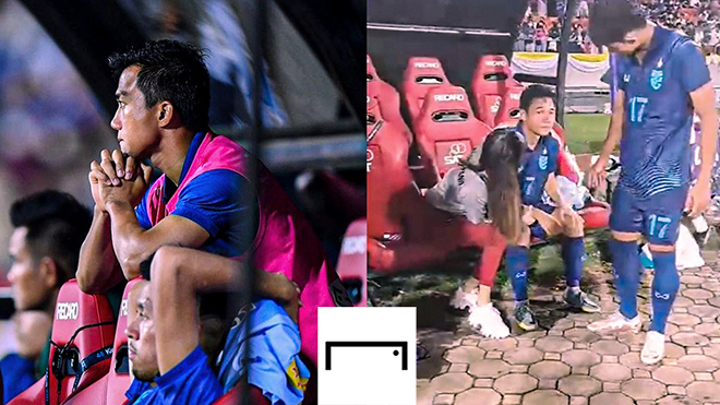 Supachok bật khóc, ''Messi Thái'' chấn thương trong trận thua đau Malaysia - ảnh 1