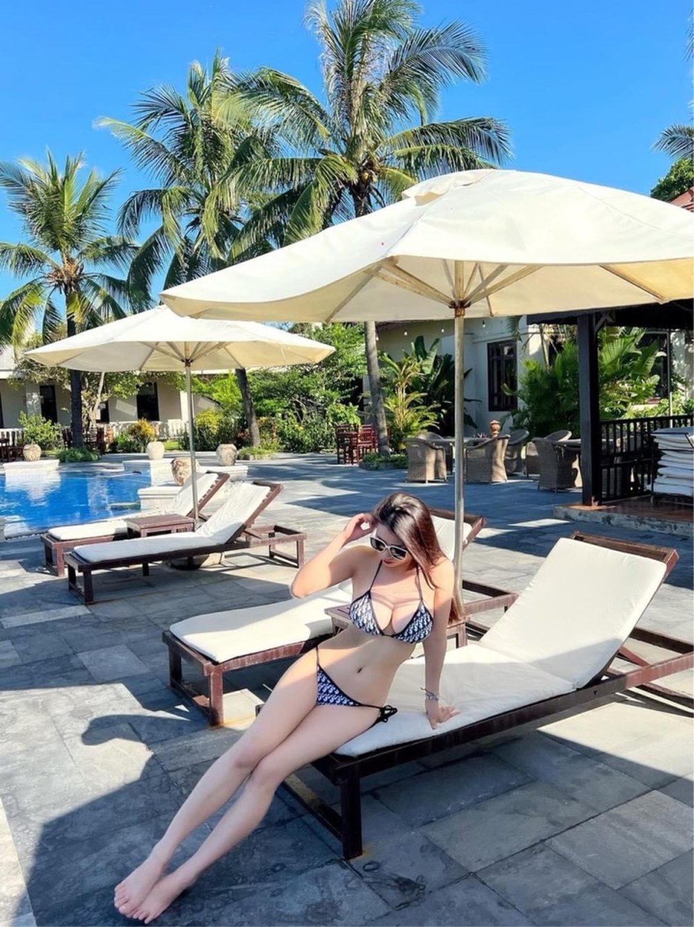 Nữ tuyển thủ Việt Nam tung ảnh bikini quyến rũ gây sốt mạng xã hội - ảnh 1