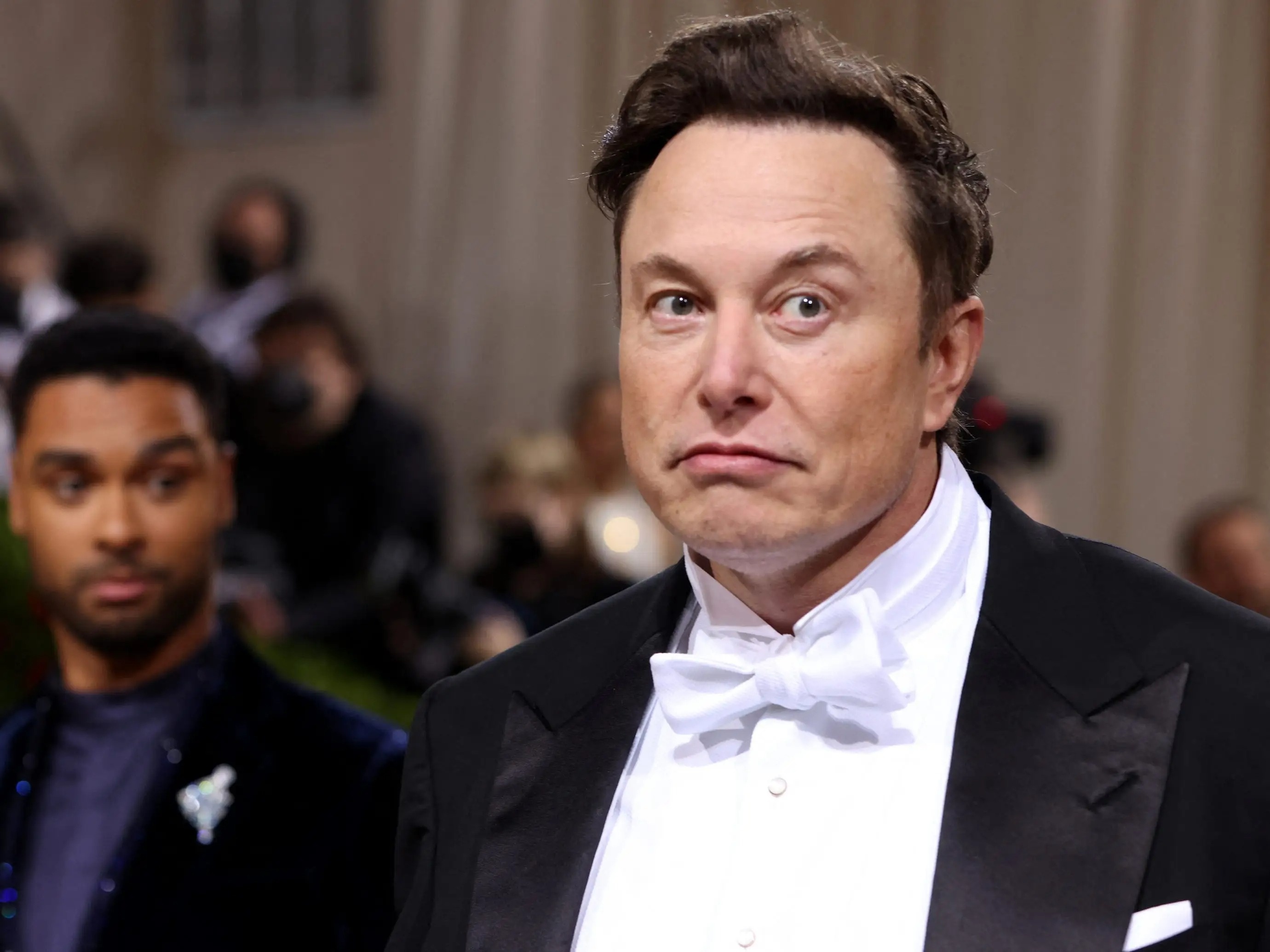 Nhân viên Twitter nghỉ việc hàng loạt vì bất mãn với Elon Musk - ảnh 3