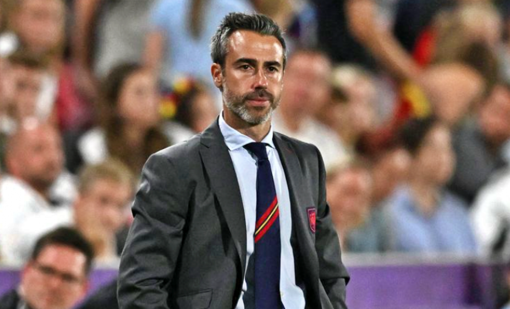 15 cầu thủ nữ Tây Ban Nha yêu cầu sa thải huấn luyện viên trưởng - ảnh 1