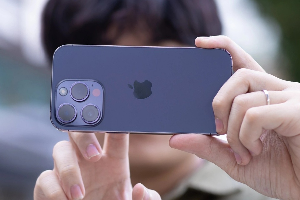 iPhone 14 Pro giúp Apple áp đảo ở phân khúc cao cấp - ảnh 1