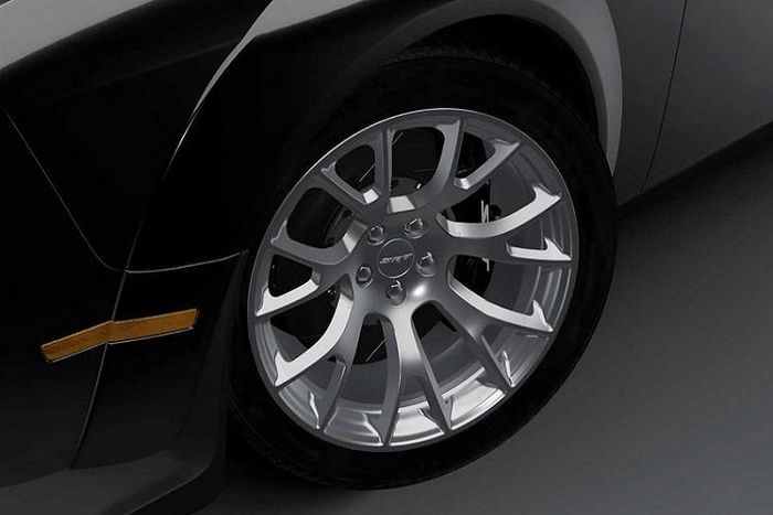Dodge Challenger Black Ghost 2023 – “vua của đường phố” đã tái xuất - ảnh 4