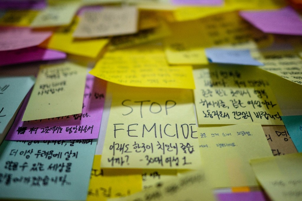 Hàn Quốc dậy sóng vì cái chết của cô gái bị giết trong nhà vệ sinh - ảnh 2