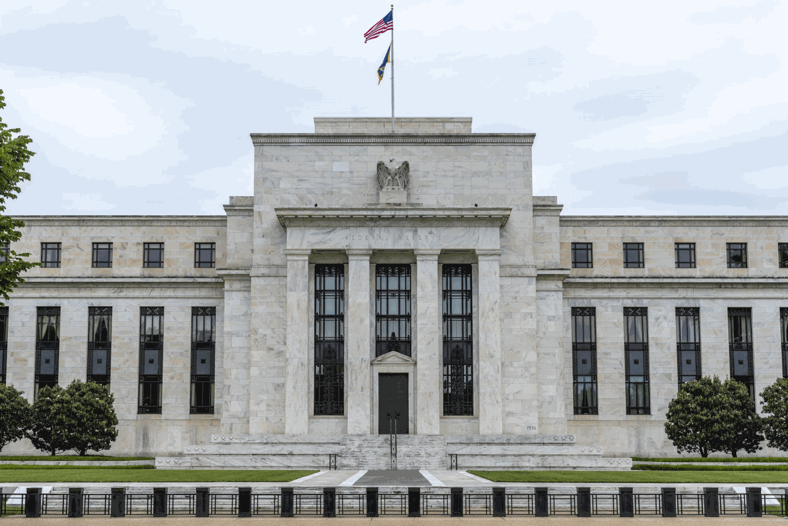 Fed tăng lãi suất cơ bản thêm 0,75%, lãi suất Mỹ lên mức cao nhất kể từ năm 2008 - ảnh 1