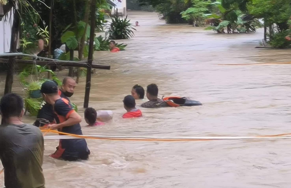 Philippines hoang tàn, chìm trong nước sau ảnh hưởng của siêu bão Noru - ảnh 7