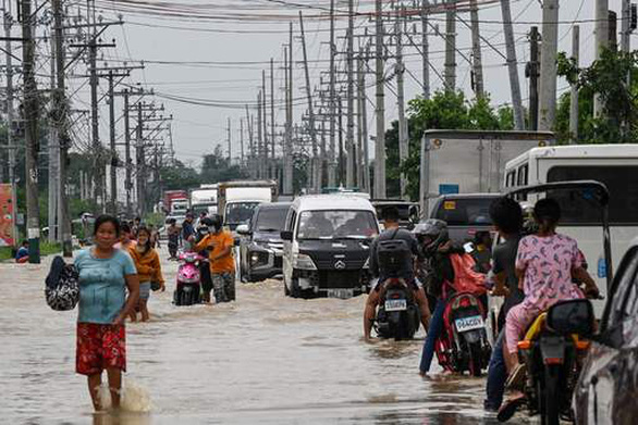 Philippines tan hoang sau khi siêu bão Noru tàn phá - ảnh 6