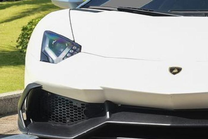 Lamborghini Aventador chính thức khai tử - ảnh 11