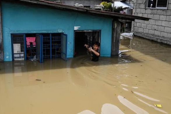 Philippines tan hoang sau khi siêu bão Noru tàn phá - ảnh 8