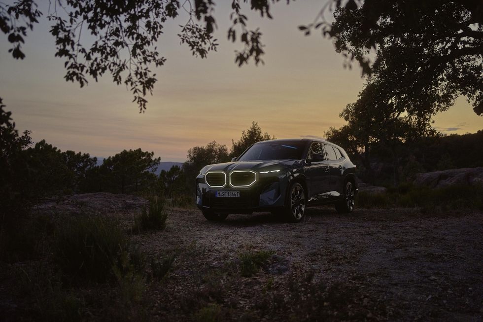 Siêu SUV hybrid mới của BMW có công suất 735 mã lực - ảnh 9