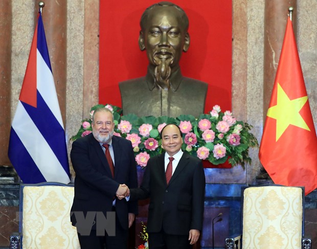Hình ảnh Chủ tịch nước Nguyễn Xuân Phúc tiếp Thủ tướng Cuba - ảnh 1