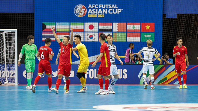 Ngược dòng thắng Hàn Quốc, nhà vô địch World Cup nâng tầm futsal Việt Nam - ảnh 2
