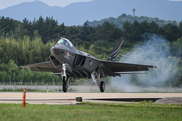 Hàn Quốc đẩy mạnh phát triển máy bay chiến đấu KF-21 - ảnh 1