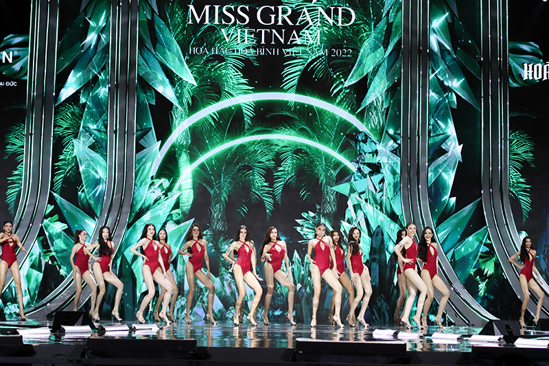 Top 50 Miss Grand Vietnam 2022 khoe hình thể nóng bỏng trong màn trình diễn bikini - ảnh 3