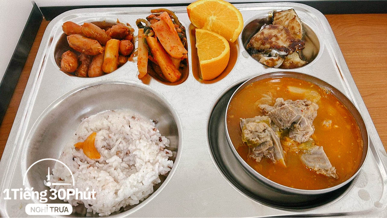 Nhân viên ở Hàn Quốc tiết lộ sự thật bữa cơm trưa tại công ty: ''Người ăn áp lực chẳng kém người nấu'' - ảnh 14