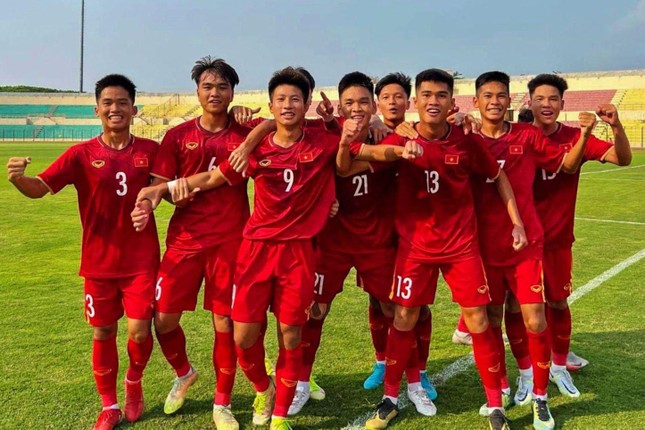 Giá vé xem U17 Việt Nam tại vòng loại U17 châu Á 2023 chỉ bằng bát phở - ảnh 1