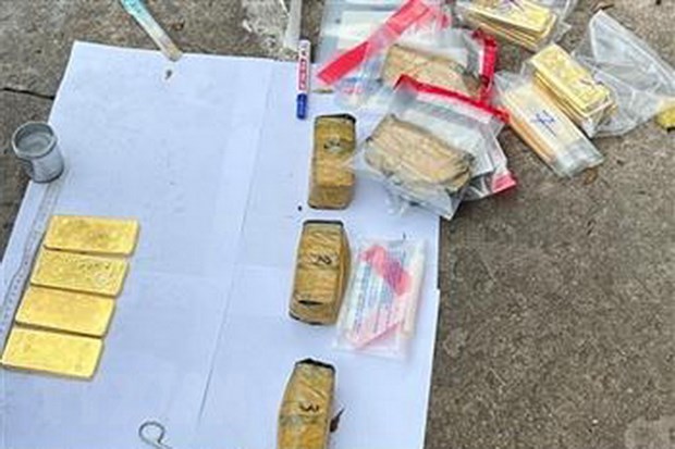 Lực lượng công an triệt phá đường dây buôn lậu 198kg vàng tại Tây Ninh - ảnh 1