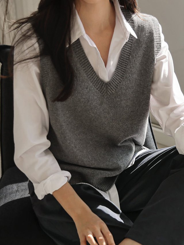 Học Jennie (BLACKPINK) 7 cách biến tấu trang phục với chiếc áo phông đơn giản - ảnh 15