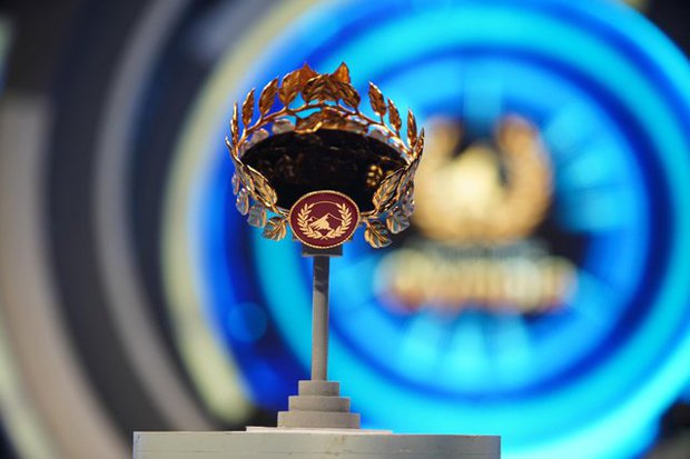 Cận cảnh chiếc vòng nguyệt quế sơn son thiếp vàng dành riêng cho Quán quân Olympia 2022 - ảnh 2