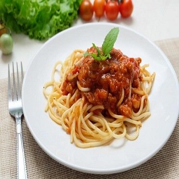 Hướng dẫn cách làm spaghetti ngon hấp dẫn đậm hương vị của Ý - ảnh 1