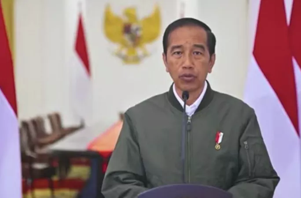 Tổng thống Indonesia lên tiếng vụ bạo loạn sân bóng gây rúng động - ảnh 1
