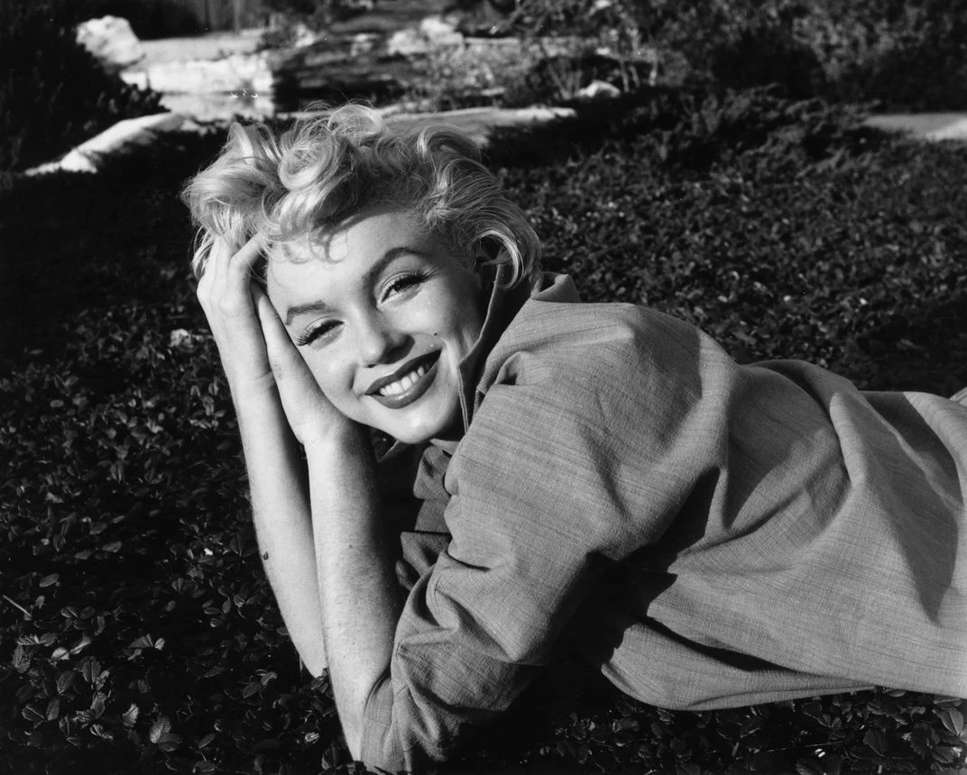 Cuộc đời bi thảm của biểu tượng gợi cảm Marilyn Monroe - ảnh 3