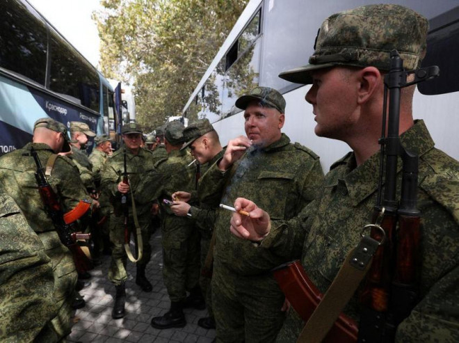Tỉnh trưởng Khabarovsk của Nga: Một nửa số quân động viên bị trả về - ảnh 1