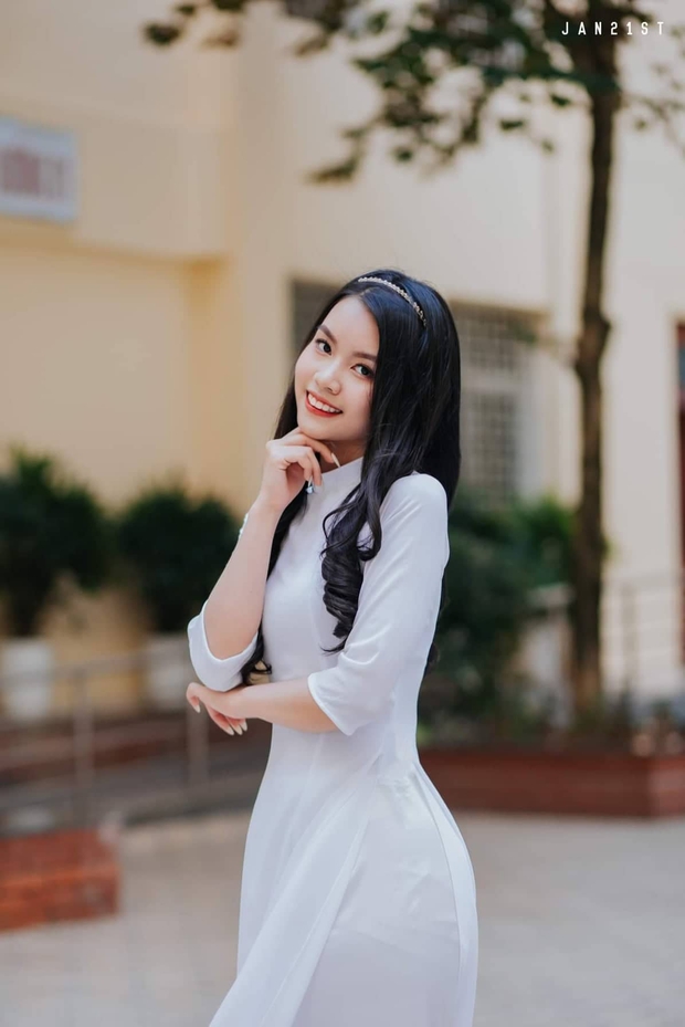 Nữ sinh Hà Nội trở thành Quán quân học bổng nhờ bài luận về cái tên đặc biệt - ảnh 2