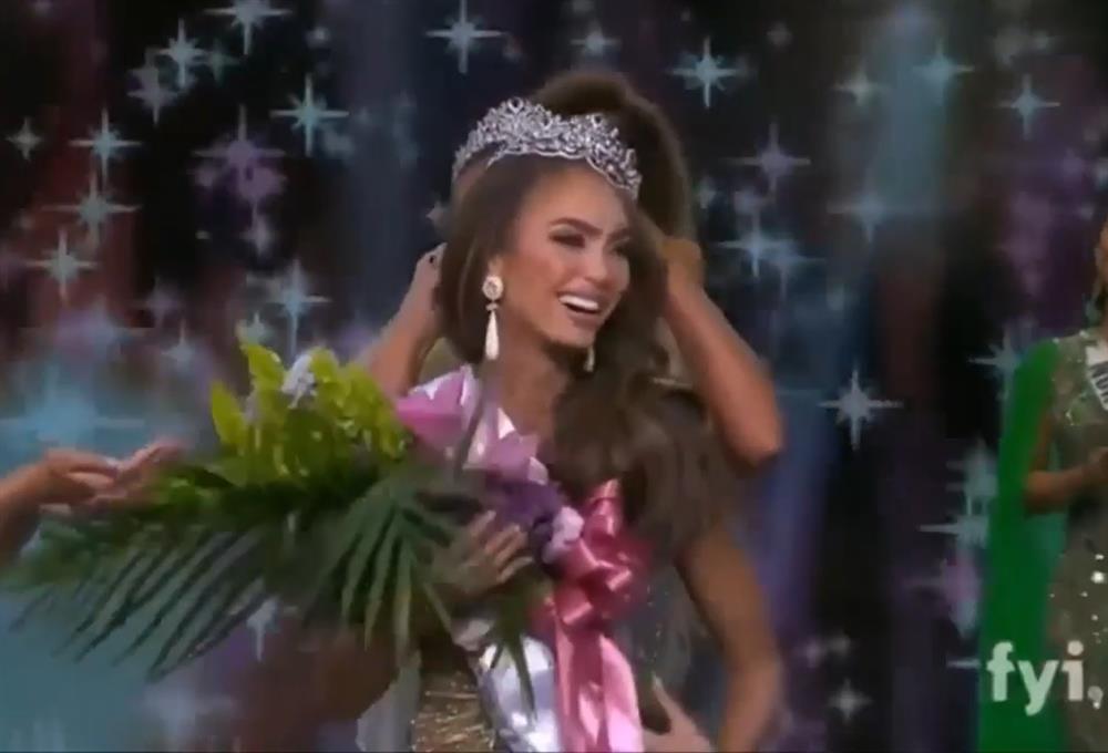 Mỹ nhân gốc Philippines đoạt Hoa hậu Mỹ, netizen lo cho Ngọc Châu - ảnh 1