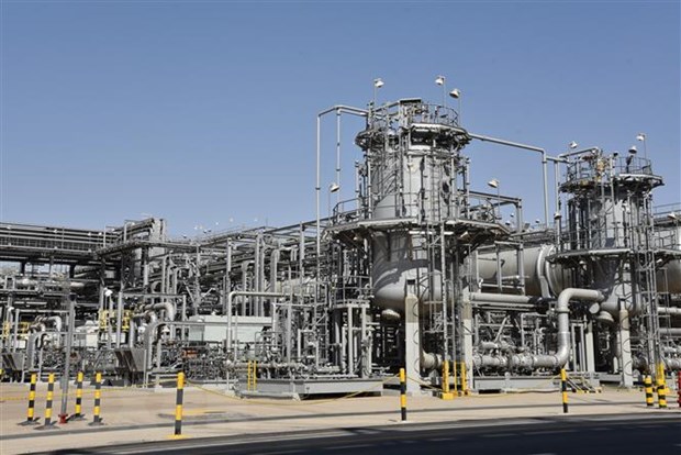 Saudi Arabia có thể tăng giá bán dầu thô cho châu Á vào tháng 11 - ảnh 1