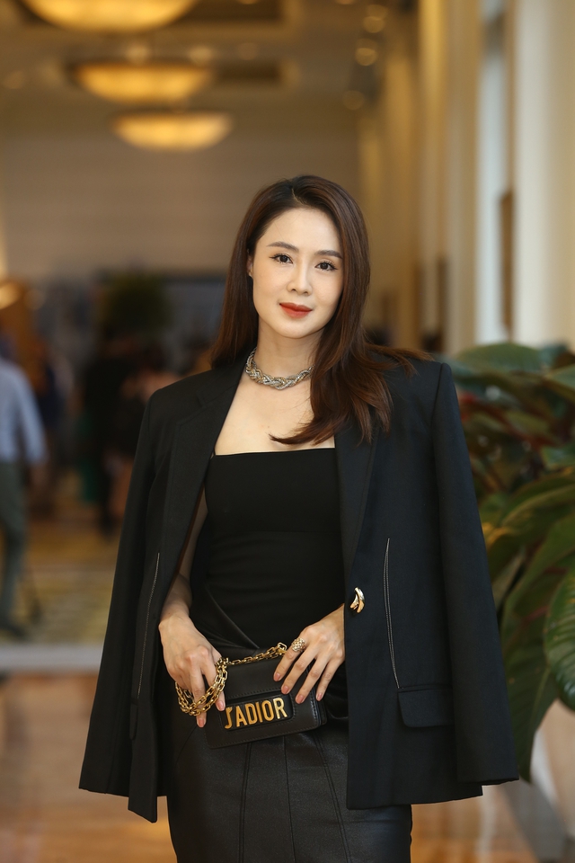 Hồng Diễm: “Anh Việt Anh lanh lắm, luôn biết cách làm nổi bật bản thân” - ảnh 2