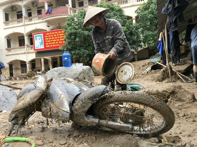 Nghệ An: Lũ quét kinh hoàng ở Kỳ Sơn gây thiệt hại hơn 100 tỷ đồng - ảnh 4