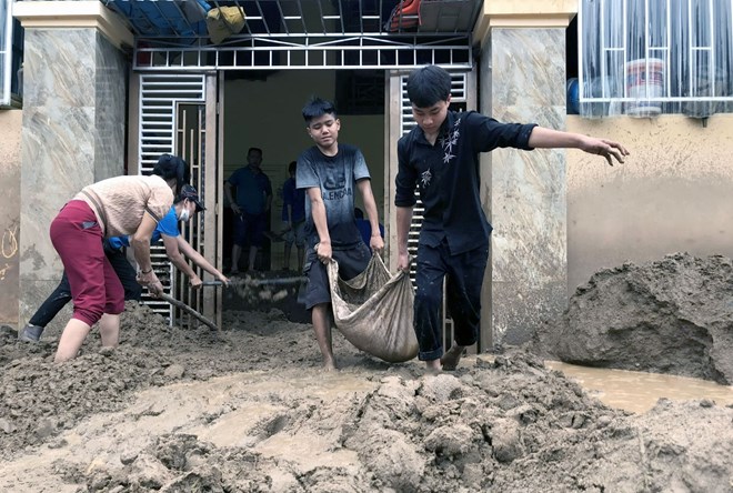 Nghệ An: Lũ quét kinh hoàng ở Kỳ Sơn gây thiệt hại hơn 100 tỷ đồng - ảnh 7