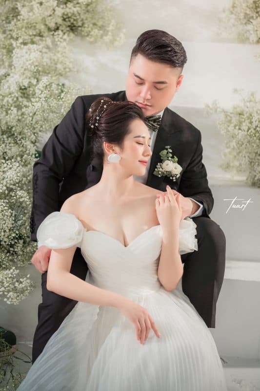 Vợ Vũ Duy Khánh khoe eo thon, tích cực giảm cân để chuẩn bị cho đám cưới trong tháng 10 - ảnh 1
