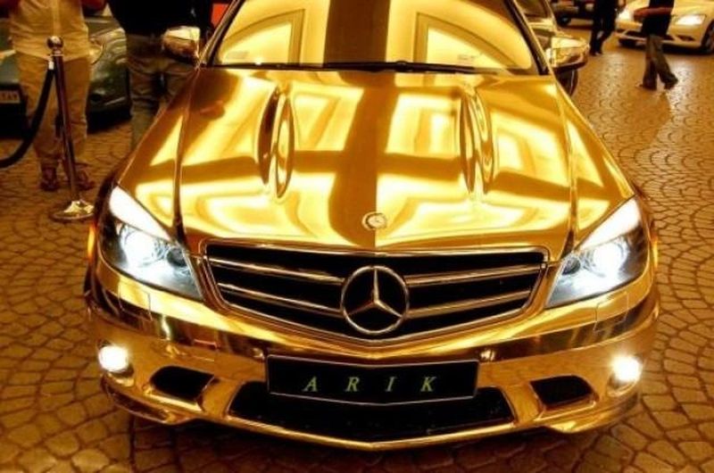 Cận cảnh bộ sưu tập hàng nghìn xe “siêu hiếm có khó tìm” của quốc vương Brunei - ảnh 15