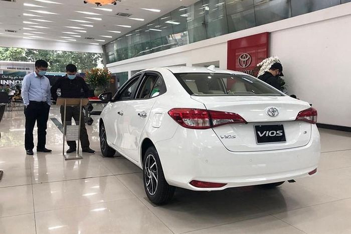 Toyota Vios đang được giảm giá tới hơn 30 triệu đồng tại đại lý - ảnh 3